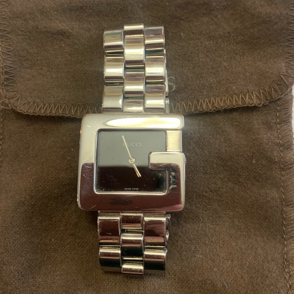 Gucci Accessories - Gucci Watch